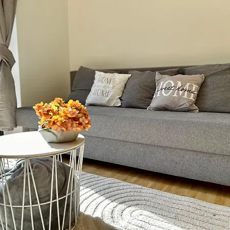 Wohlfuehl-apartment Mit Gemuetlicher Terrasse * Hannover