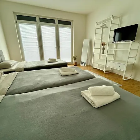 Wohlfuehl-apartment Mit Gemuetlicher Terrasse Apartment *